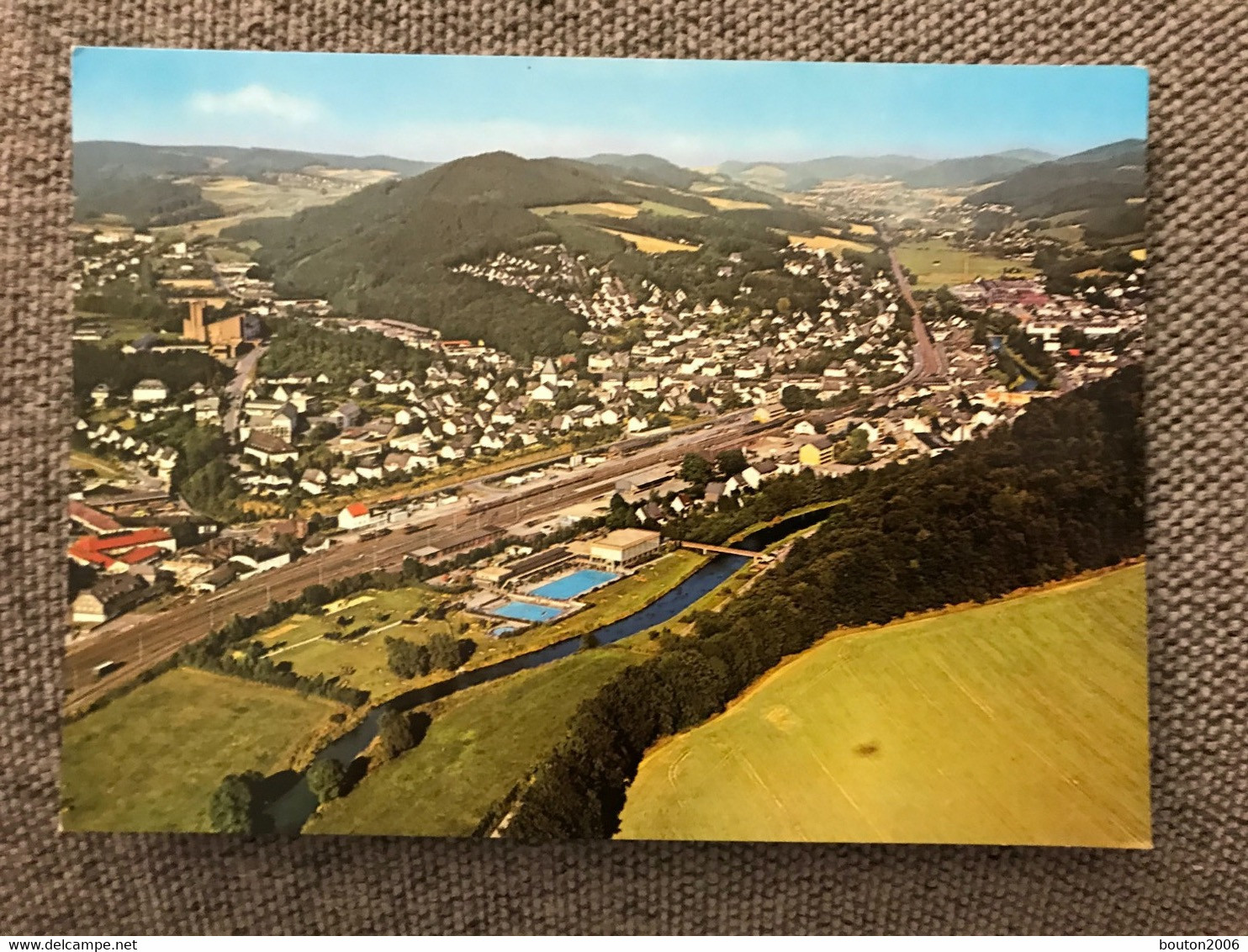 Meschede Im Hochsauerland Im Vordergrund Der Stadtbad - Meschede