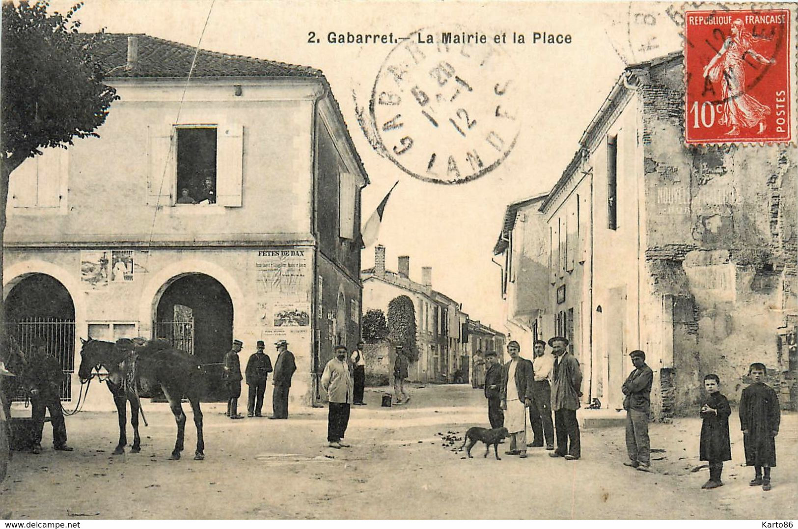 Gabarret * La Place Et La Mairie - Gabarret