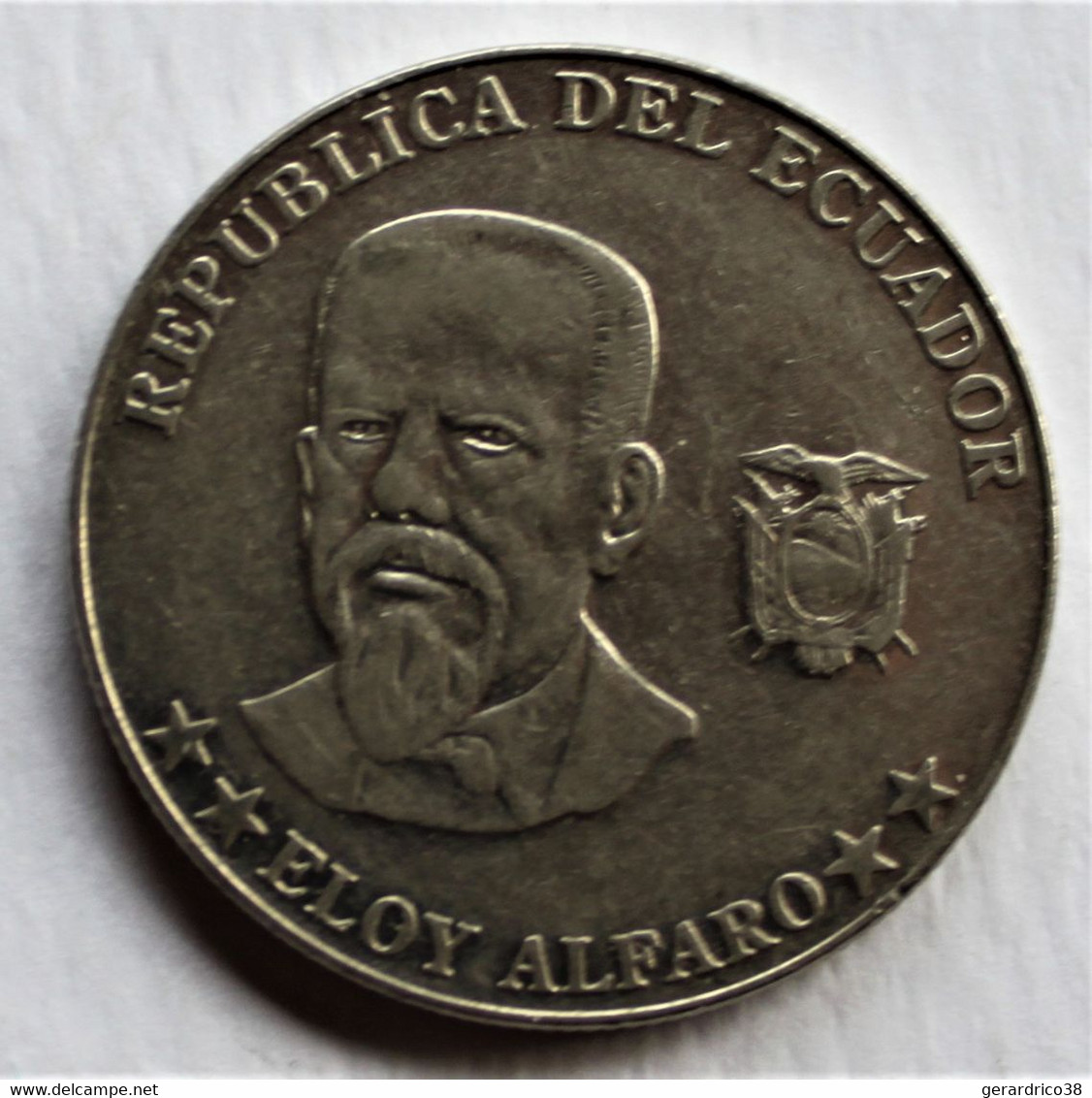 EQUATEUR - EQUATOR - 50 CENTAVOS 2000  - ELOY ALFARO. - Ecuador