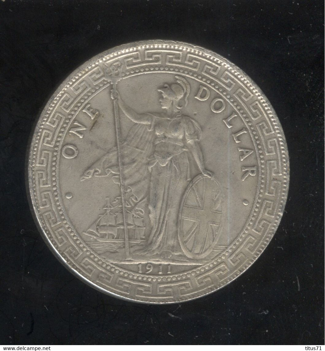 Fausse 1 British Tarde Dollar Pour La Chine - 39 Mm - Tranche Striée - Exonumia - Colonias