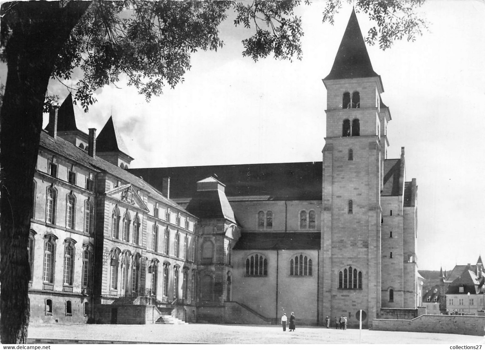 ECHTERNACH- PETITE SUISSE, LA BASILIQUE - Echternach