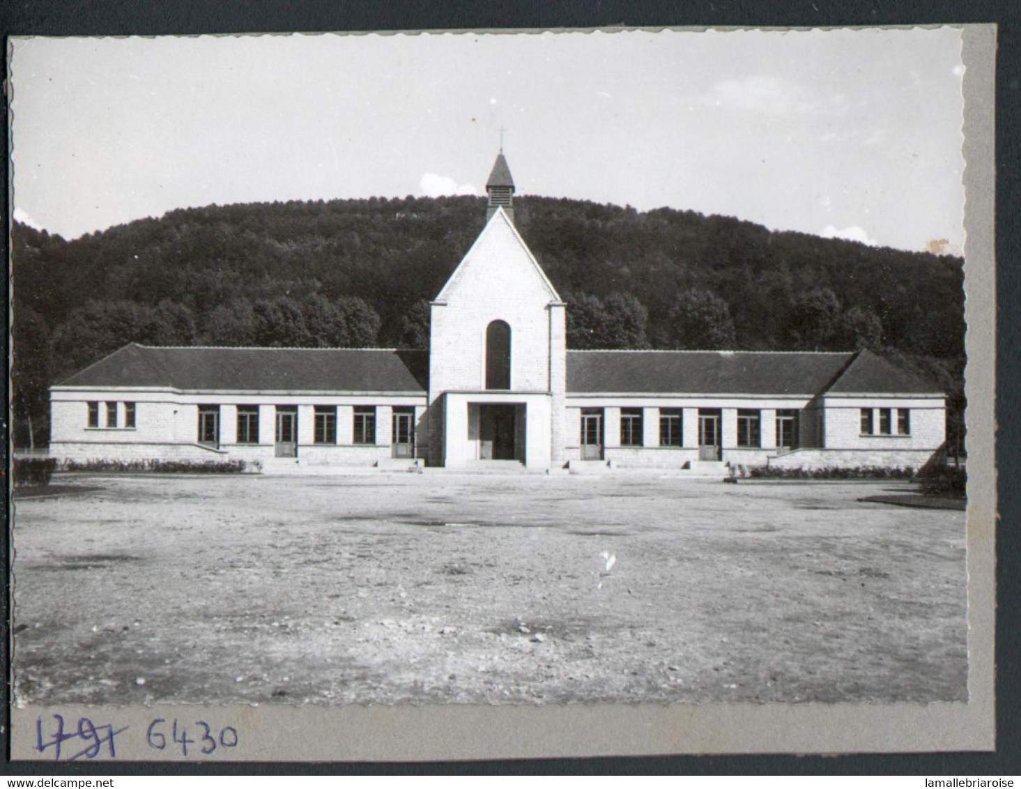 58, Clamecy, Photo Collée Sur Carton De Présentation D'editeur De Cartes Postales. - Clamecy