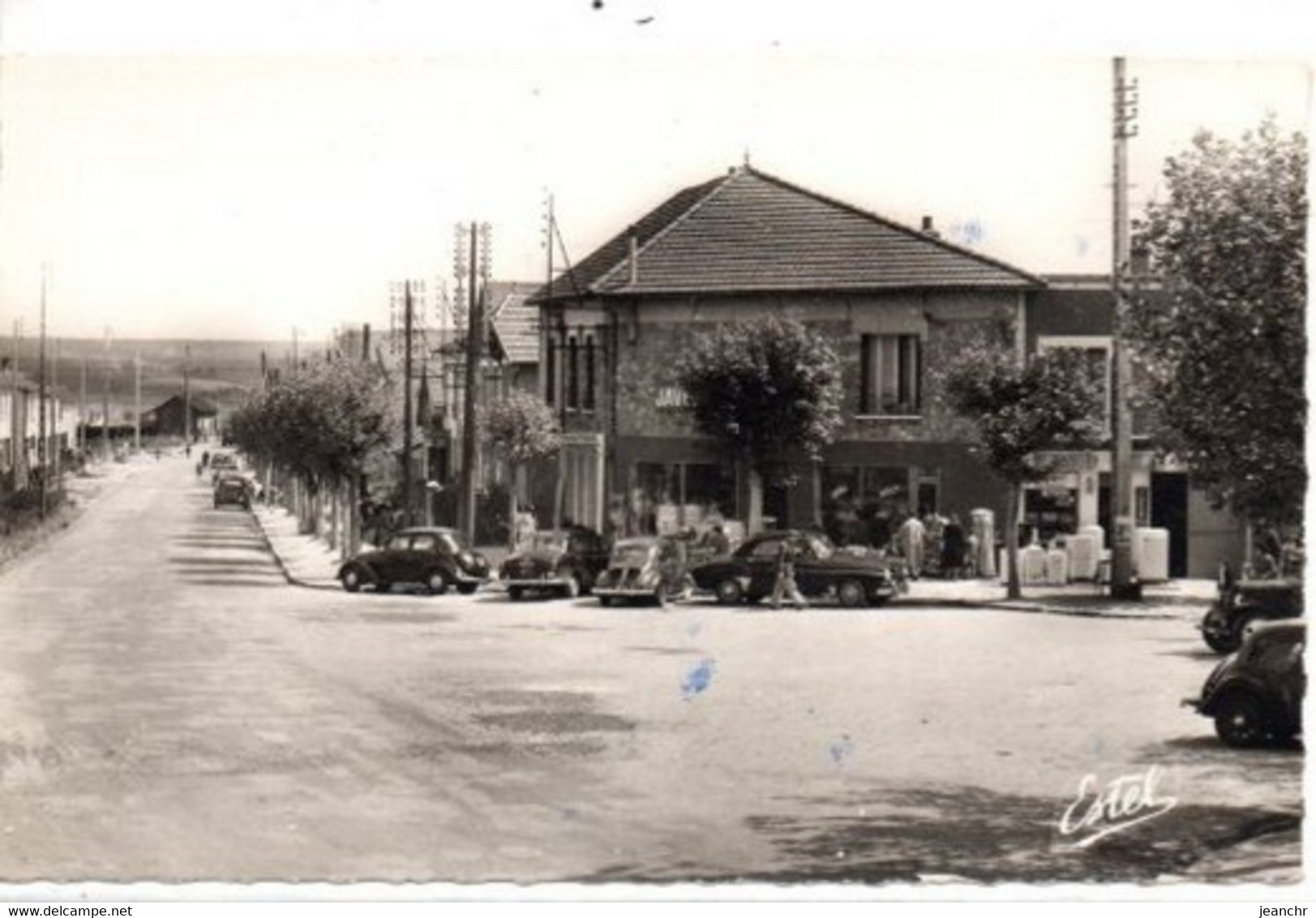 78-Les Clayes S Bois- Rue Maurice JOUET Et Place De La Republique - Les Clayes Sous Bois