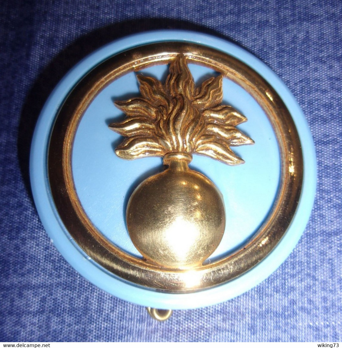 Insigne De Béret Ecole Militaire Interarmes - EMIA - Officiers - Coëtquidan - Casques & Coiffures