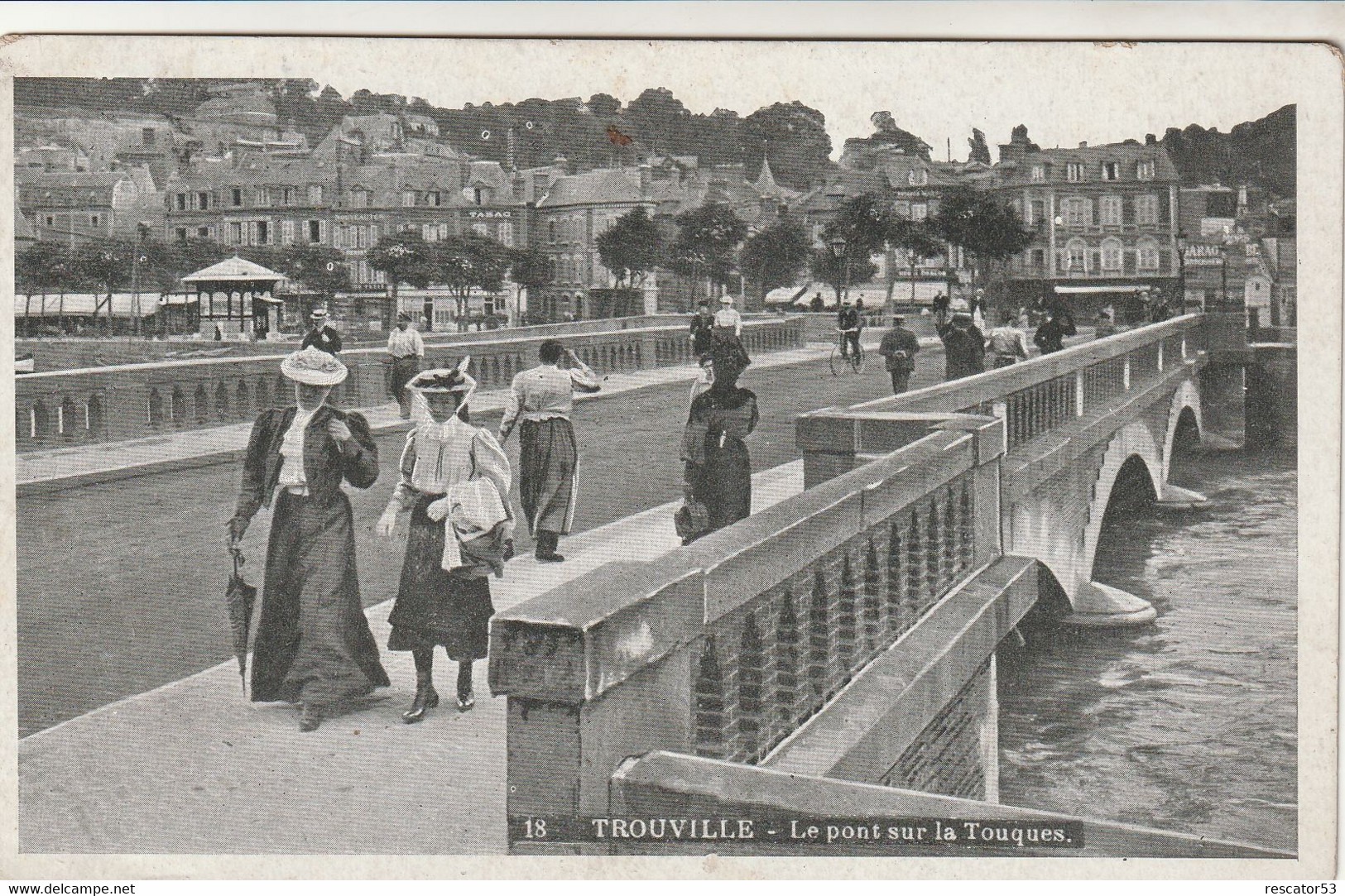 Cpa Trouville Le Pont Sur La Touques Belle Animation - Trouville