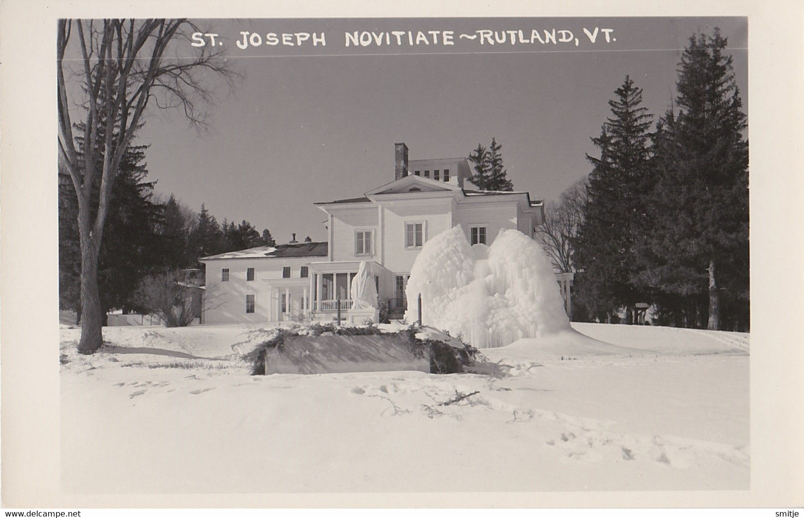 RUTLAND VERMONT - ST. JOSEPH NOVITIATE CONVENT - REAL PHOTO POSTCARD RPPC - Rutland