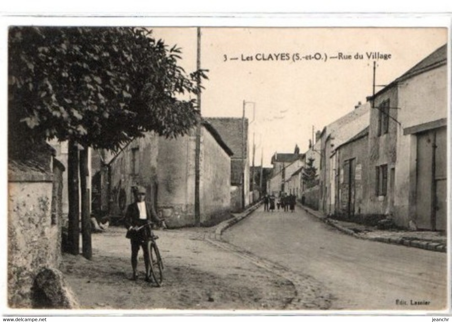 78-Les Clayes S Bois-  Rue Du Village - Les Clayes Sous Bois