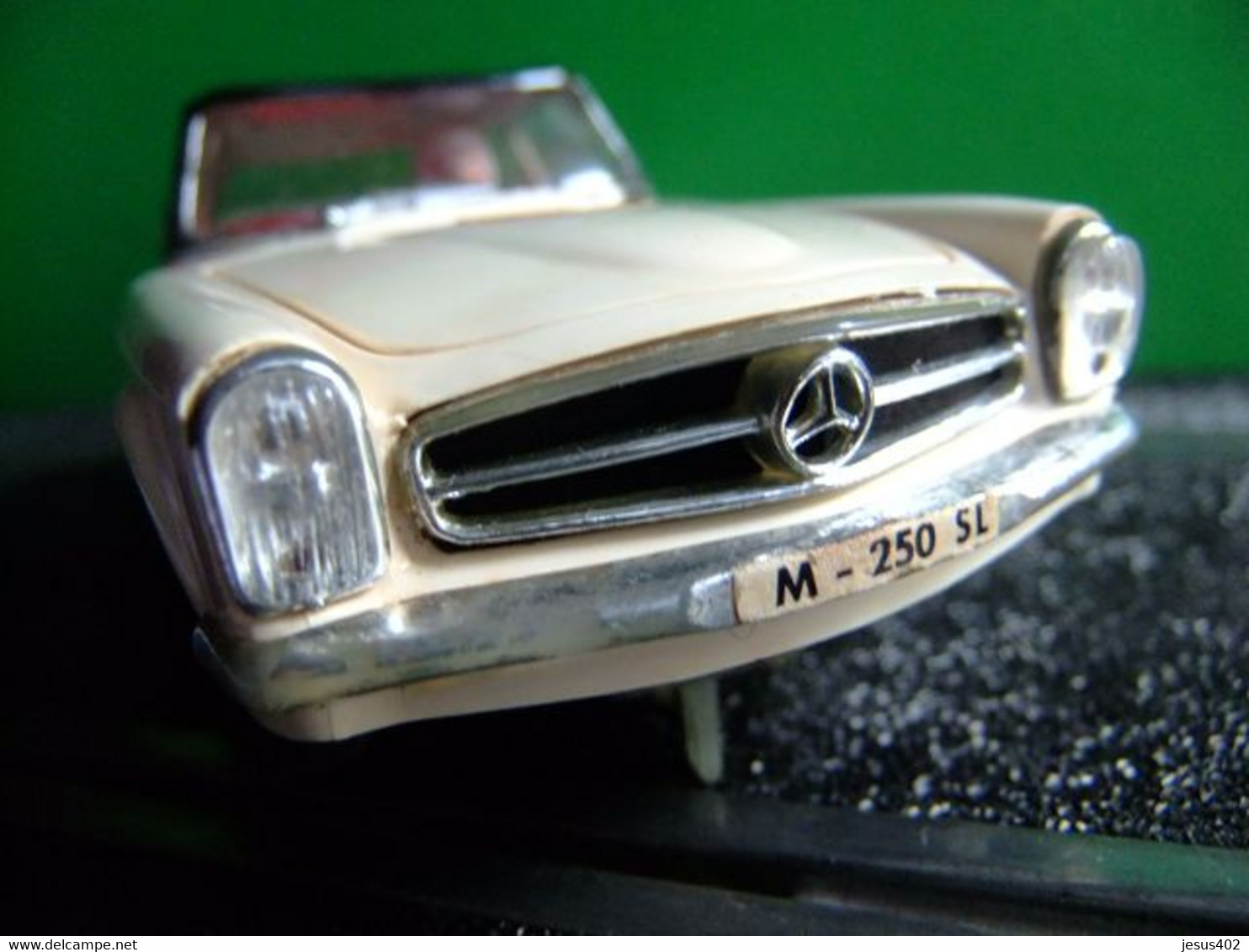 SCALEXTRIC EXIN MERCEDES 250 SL BLANCO NÚMERO 7 - Scale 1:32