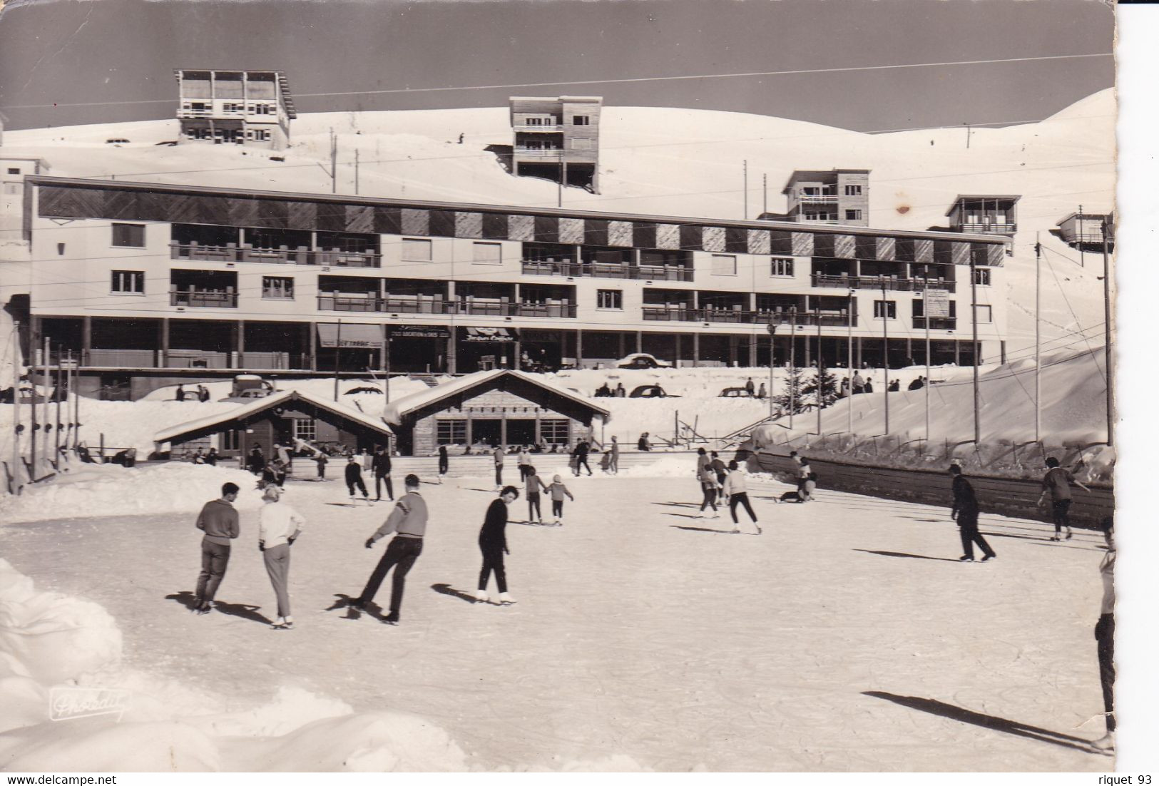 CHAMROUSSE - La Patinoire - "LA CORDEE". Chamrousse - Chamrousse