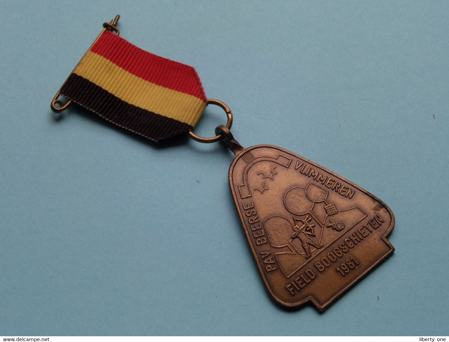 PAV BEERSE - VLIMMEREN > FIELD BOOGSCHIETEN Médaille > 1981 ( Zie Foto's ) ! - Tir à L'Arc