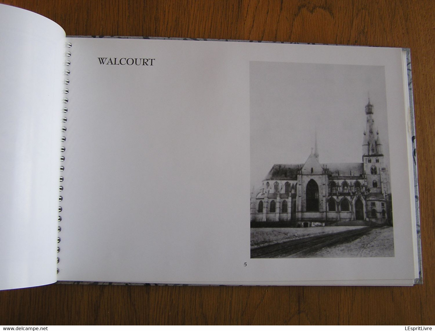 SOUVENIRS DE VILLAGES DE LA COMMUNE DE WALCOURT Régionalisme Fraire BerzéePry Castillon Laneffe Yves Gomezée Thy Château - België