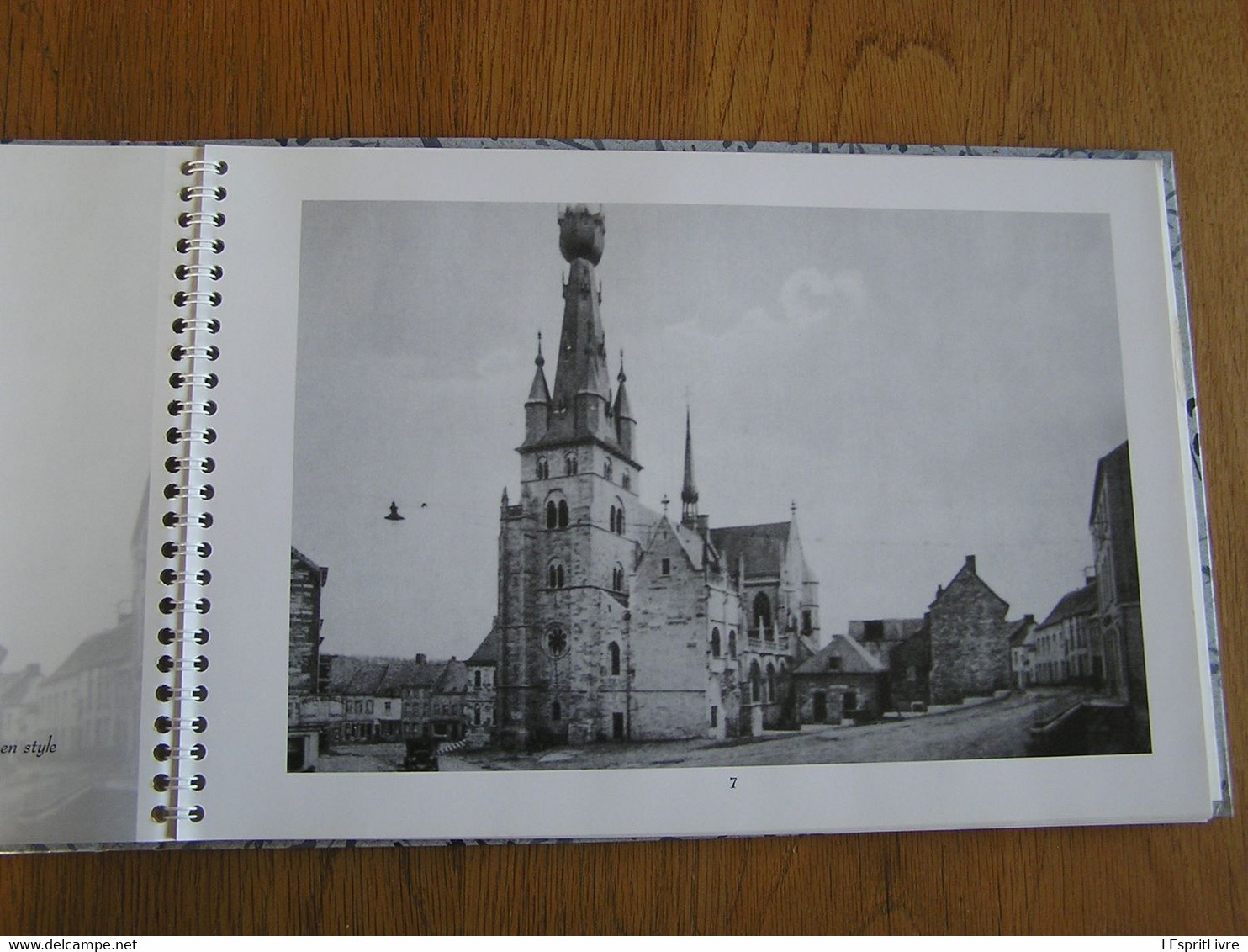 SOUVENIRS DE VILLAGES DE LA COMMUNE DE WALCOURT Régionalisme Fraire BerzéePry Castillon Laneffe Yves Gomezée Thy Château - België