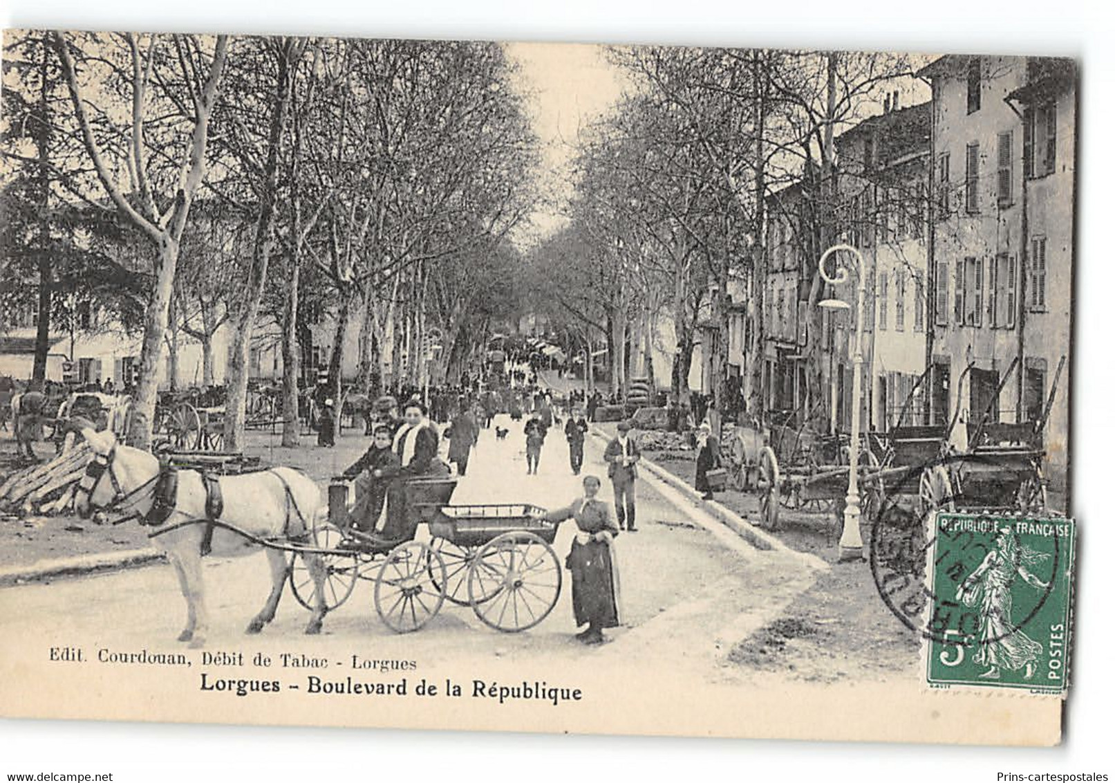 CPA 83 - Lorgues - Boulevard De La République - Lorgues