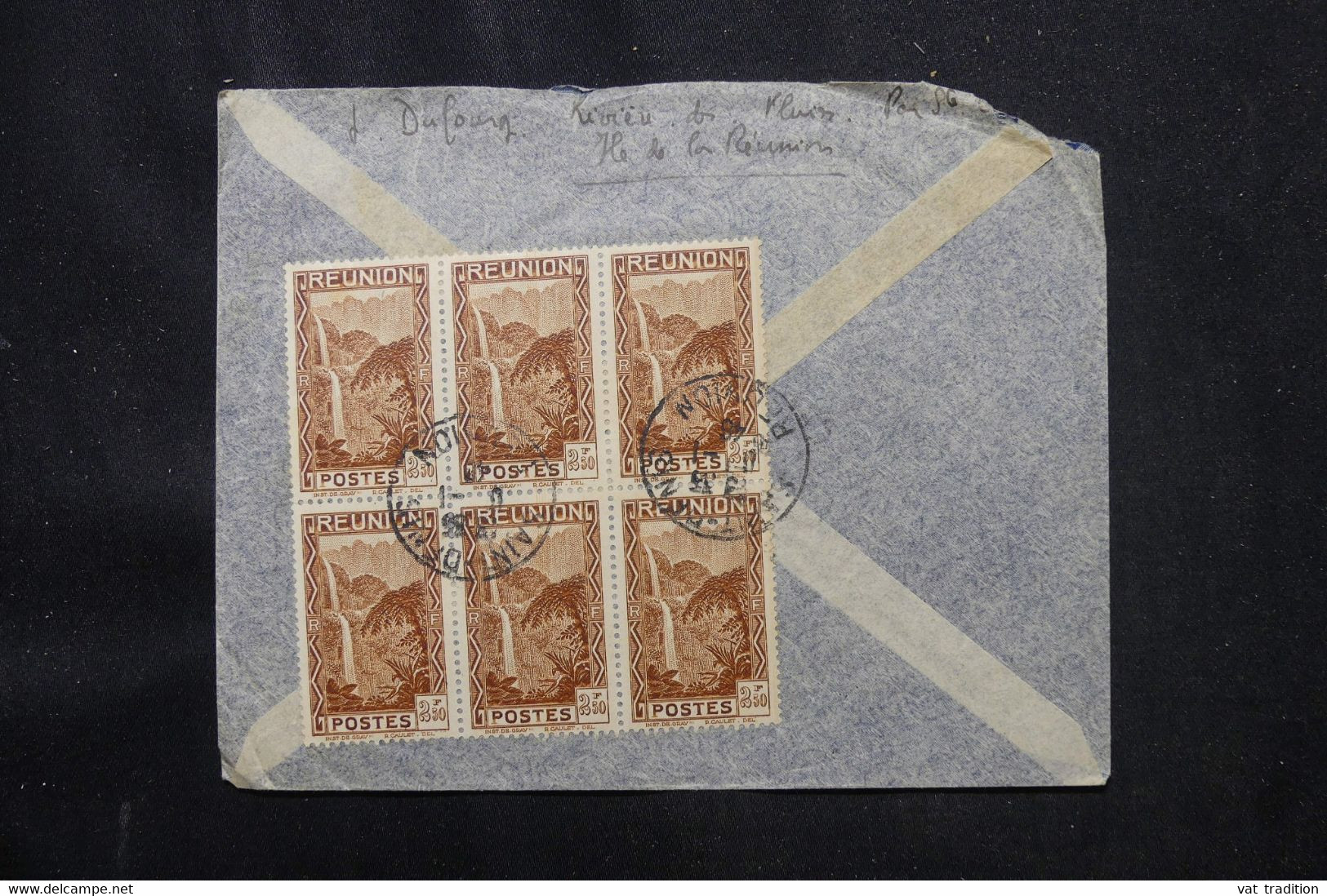 RÉUNION - Affranchissement De St Denis Au Verso D'une Enveloppe De La Rivière Des Pluies Pour La France En 1946- L 76062 - Storia Postale