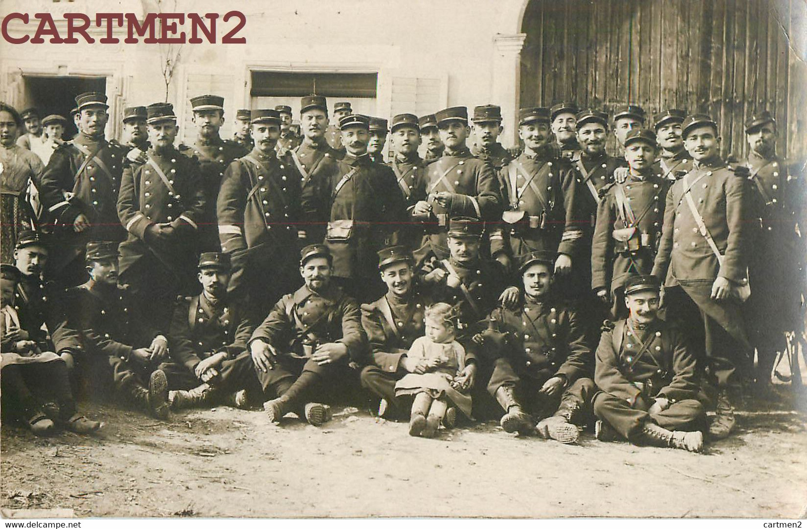 CARTE PHOTO : SOLDAT FERNAND MORISSET 2e REGIMENT BATAILLON DE CHASSEURS CHALON-SUR-SAONE 89 YONNE - Regiments