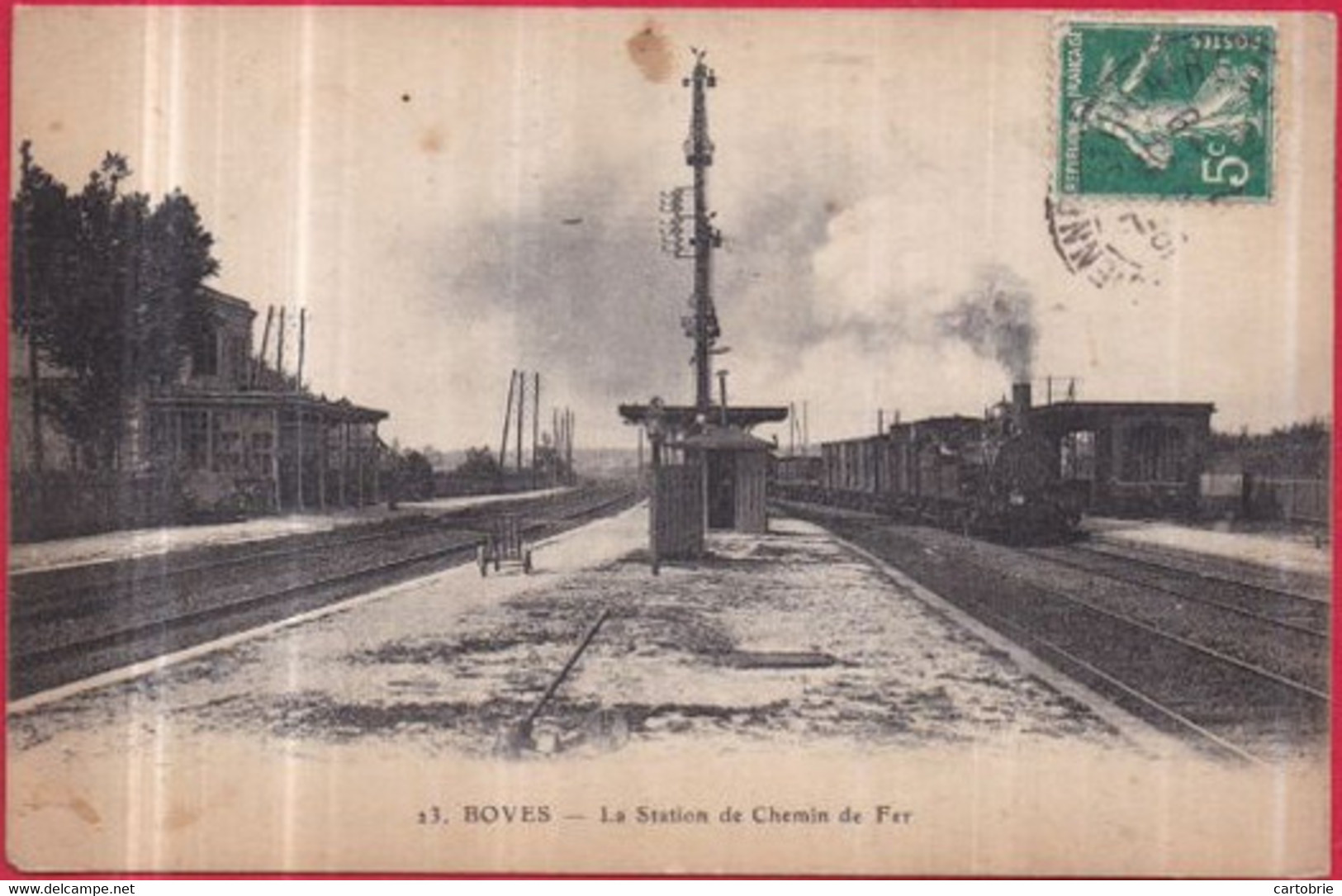 Dépt 80 - BOVES - La Station De Chemin De Fer - (gare, Train) - Boves