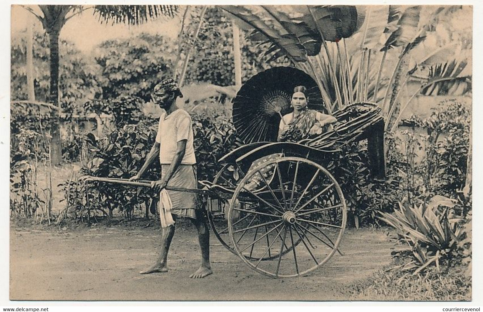 CPA - CEYLAN - Tamil Lady In Rickshaw - Sri Lanka (Ceylon)