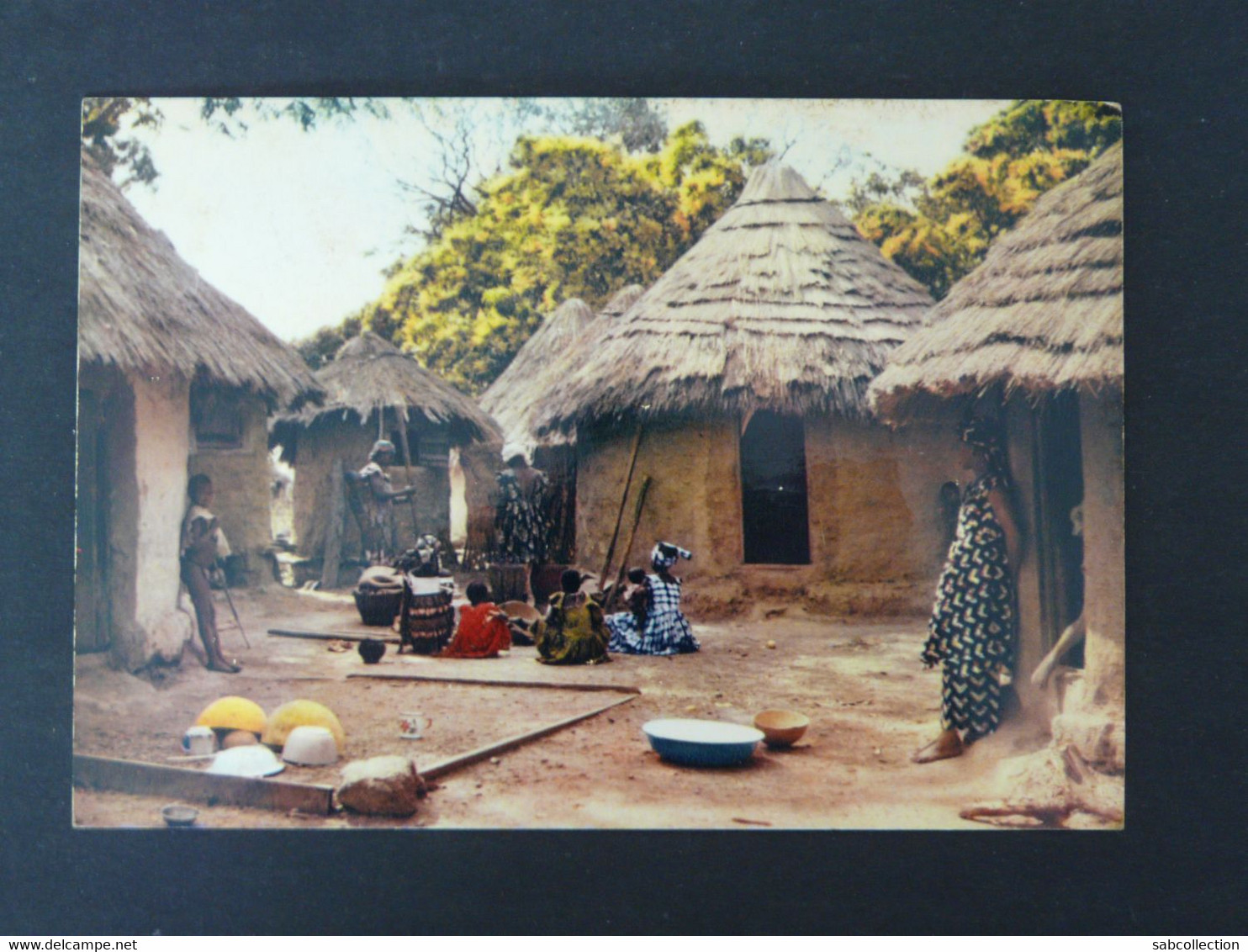 Lot De 4 CPM Années 70 - Mali - Sur Le Niger Et Villages Africains, Oblitérées, Timbrées Dont Moto Guzzi 254 - Italie - Mali