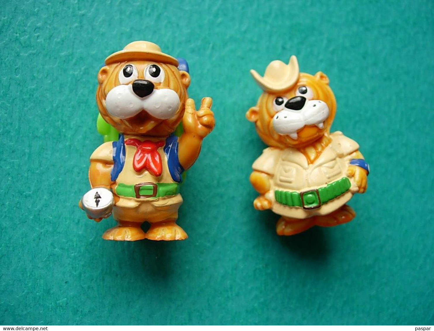 Lot De 2 Figurines Kinder - Lion Napo Léon - Dessins Animés