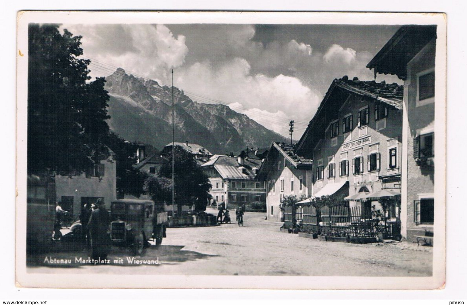 A-4750   ABTENAU : Marktplatz Mit Wieswand - Abtenau