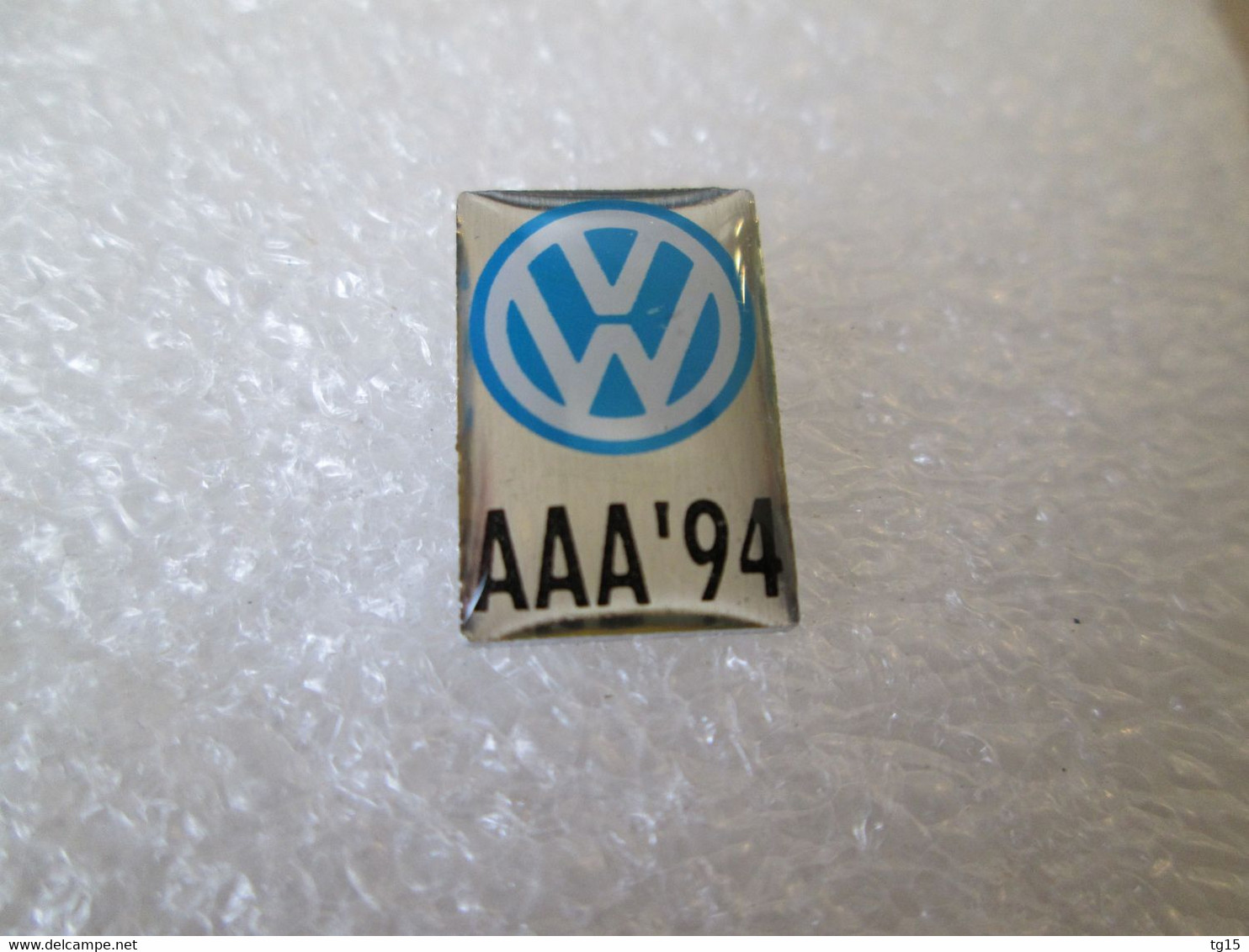 PIN'S    VOLKSWAGEN   AAA 94 - Volkswagen