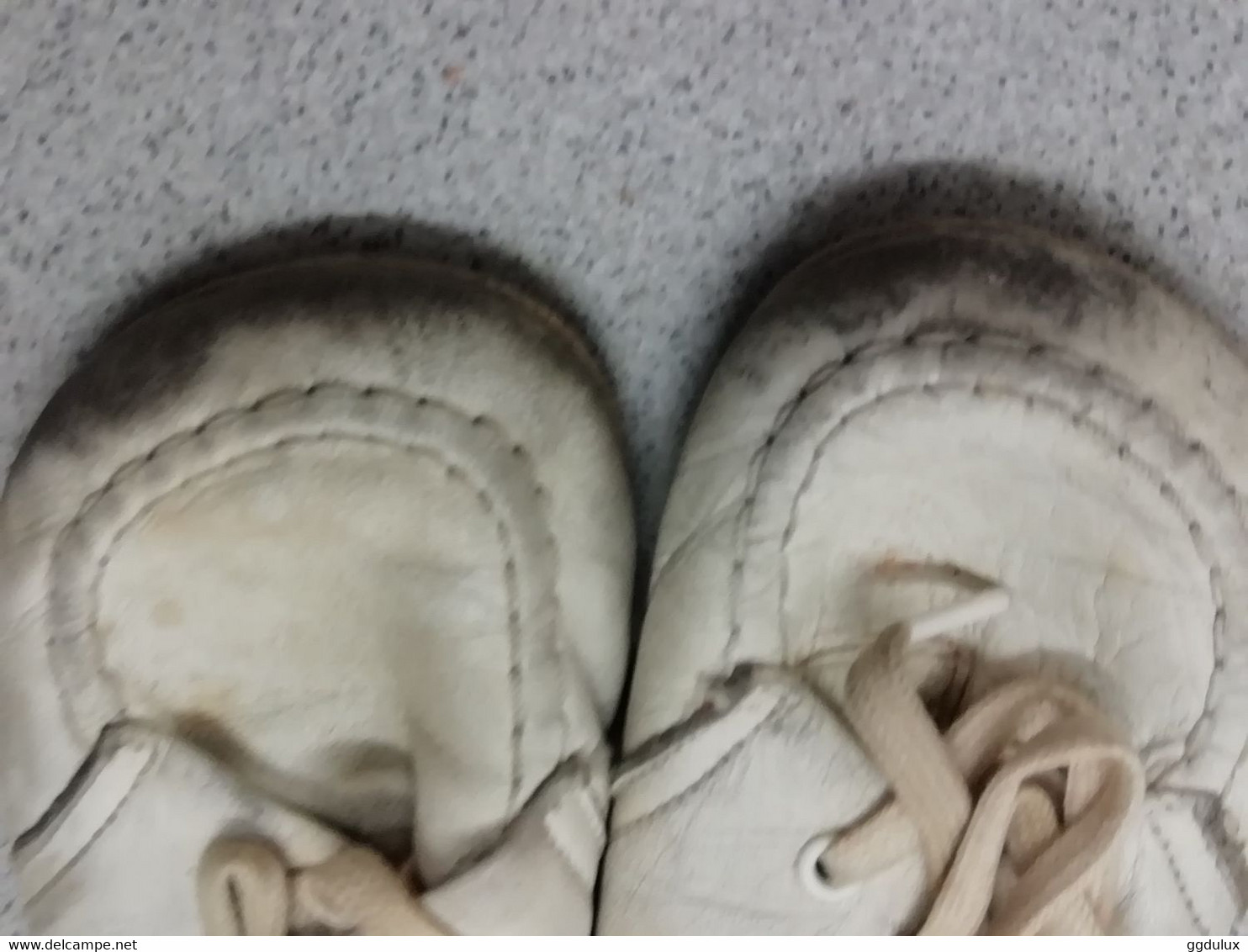 Vielles Chaussures D Enfants Clarks Suresteps - Schuhe