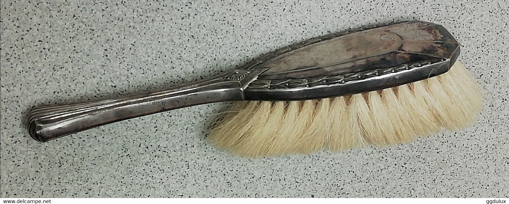 Ancienne Brosse à Cheveux En Argent - Accessoires