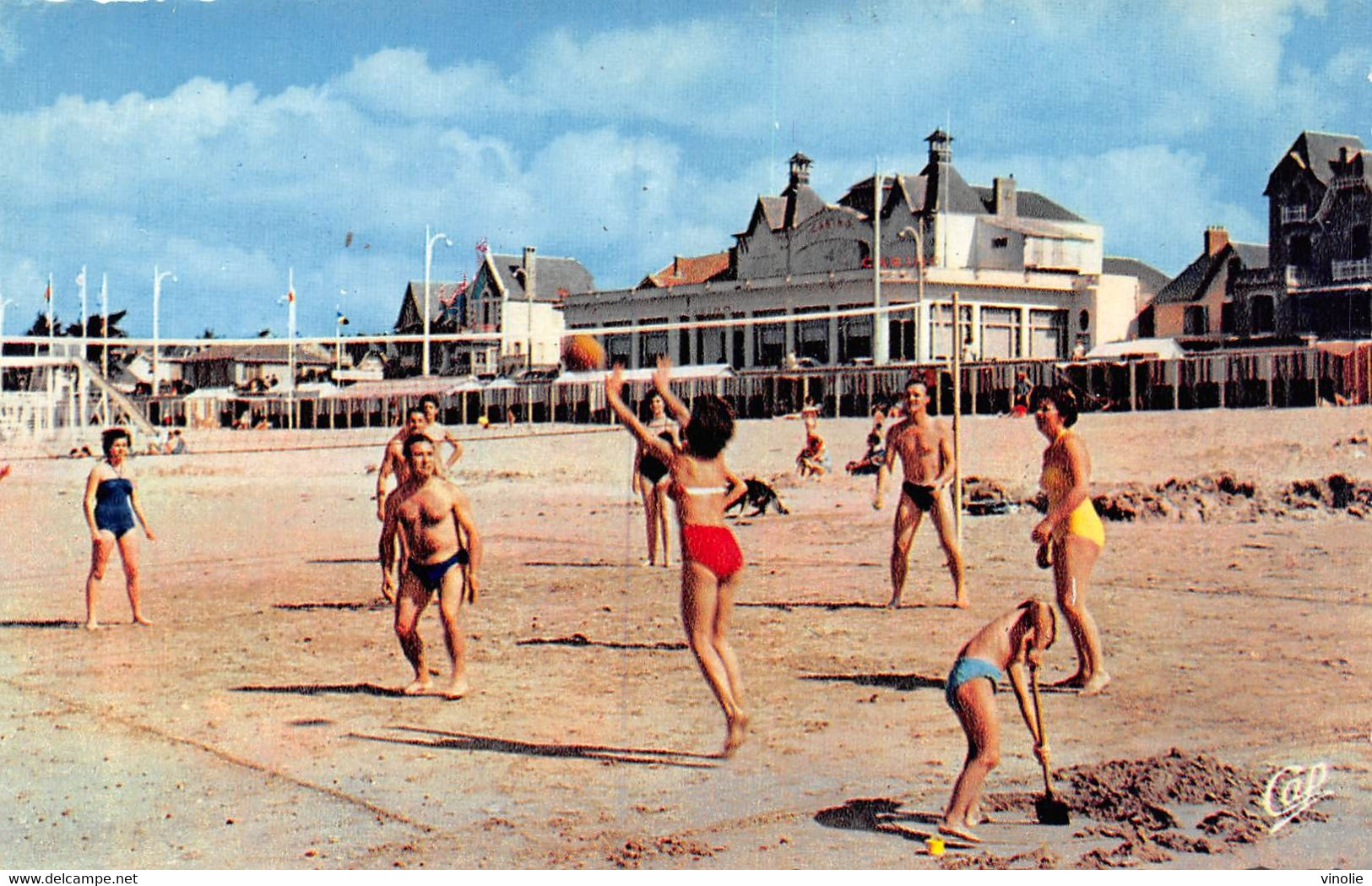 A-20-6601 : JEUX DE PLAGE A PORNICHET. VOLLEYBALL - Volleybal