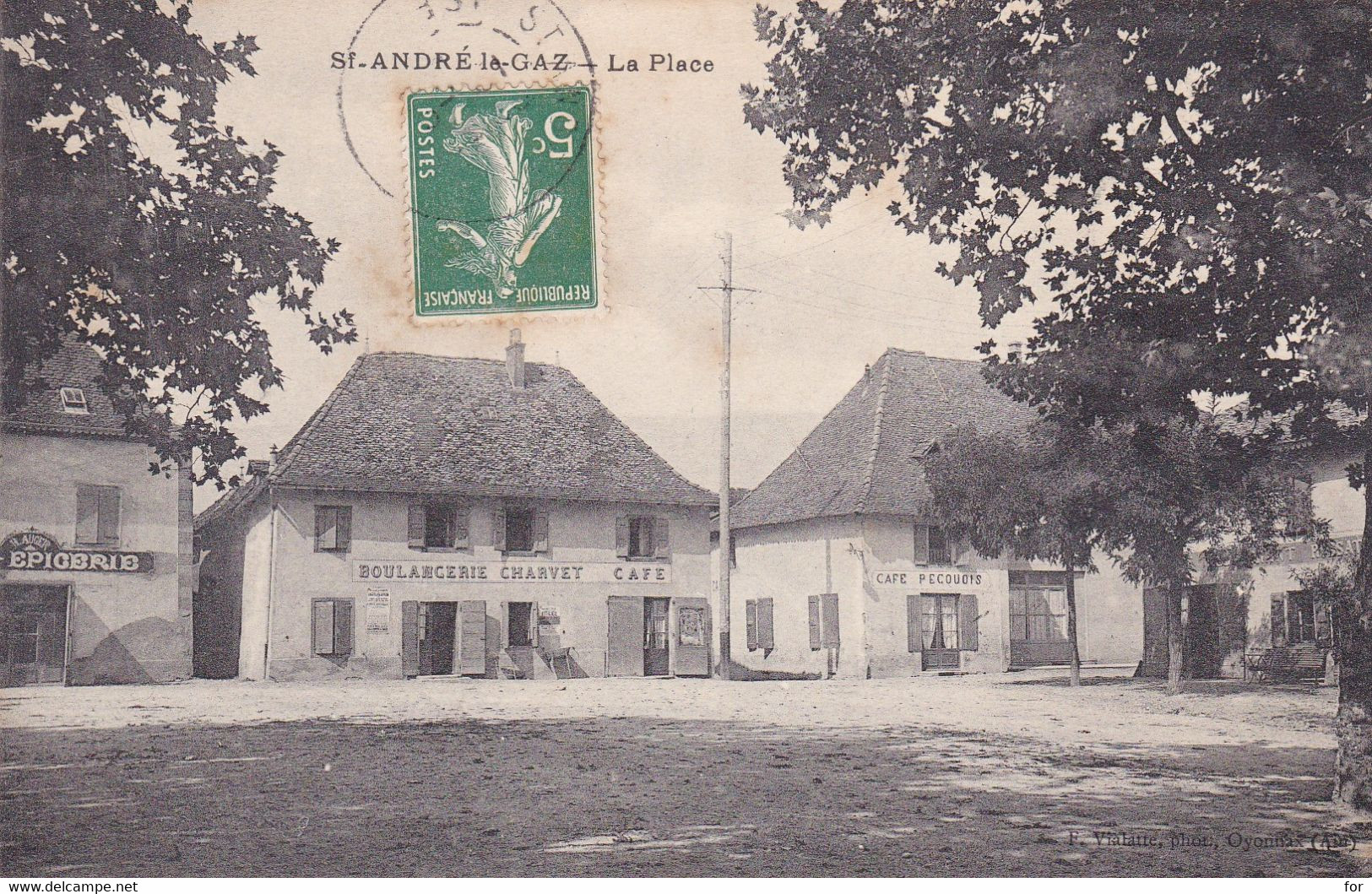 Isère : SAINT ANDRE Le GAZ : La Place : Boulangerie - Café - CHARVET : 1908 : - Saint-André-le-Gaz