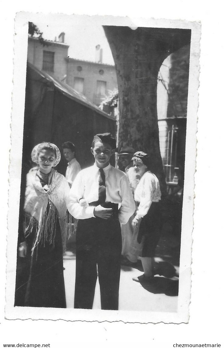 RENE RIEL LE JOUR DE ST PIERRE EN 1946 TYPE CATALAN - PHOTO 11*7 CM - Identifizierten Personen