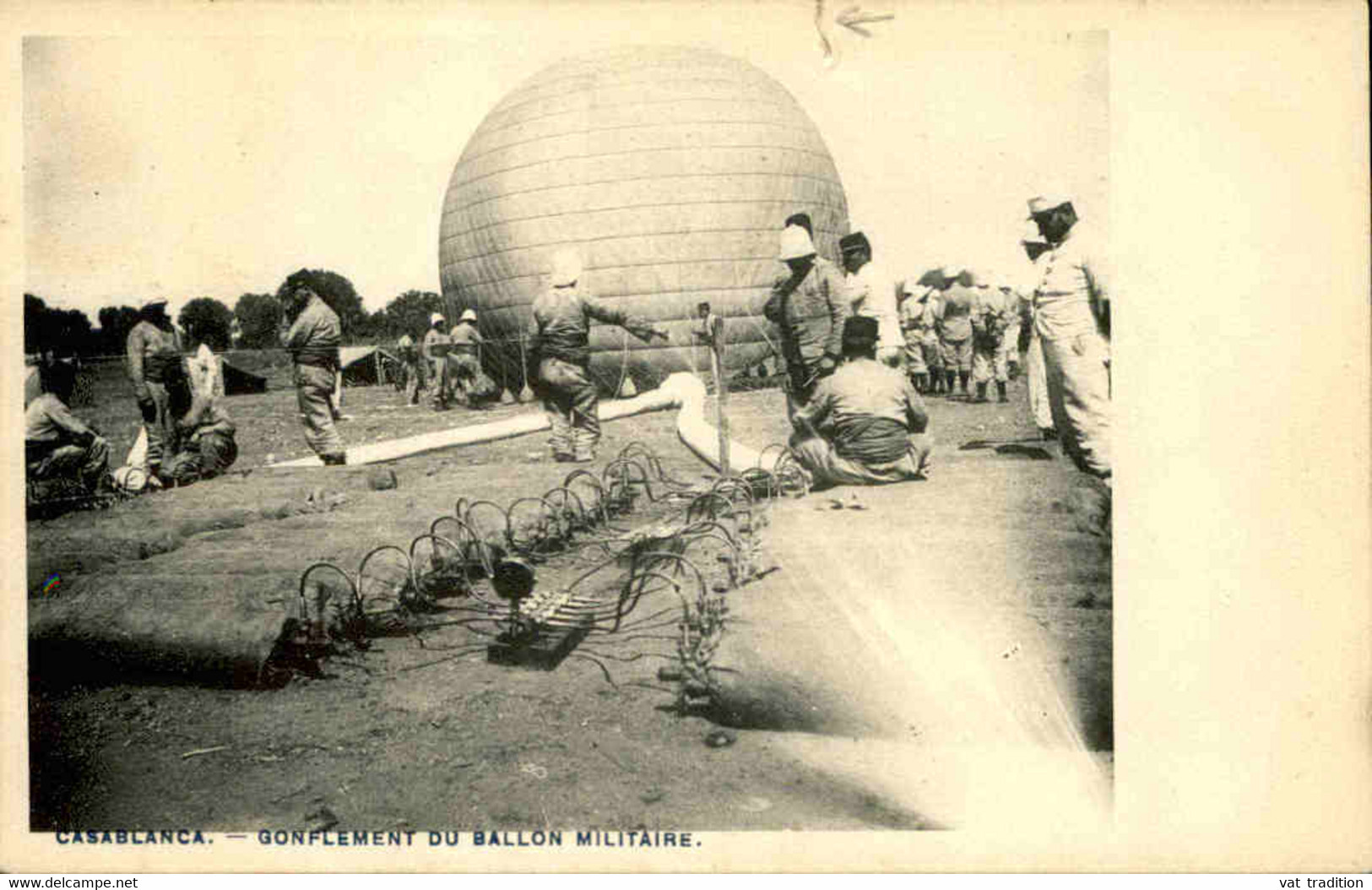 AVIATION - Carte Postale  - Maroc - Casablanca - Gonflement Du Ballon Militaire - L 76645 - Montgolfières