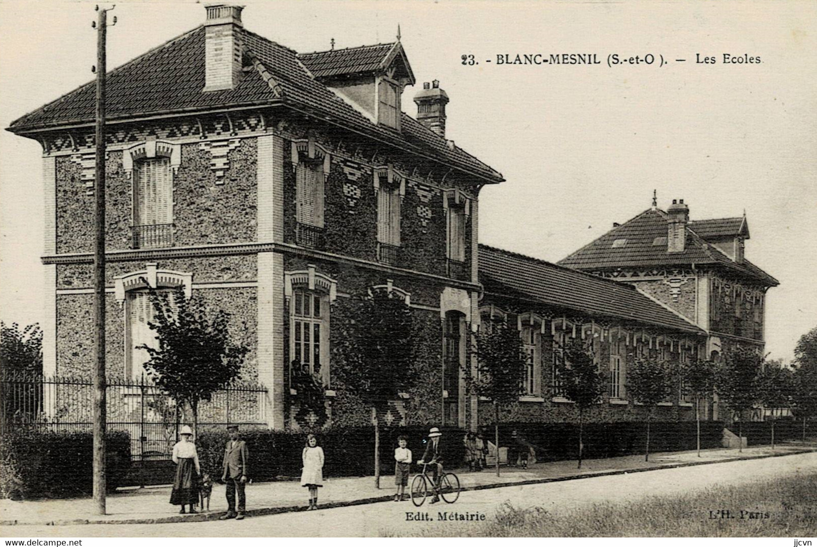 93 : Blanc Mesnil - Les Ecoles - Le Blanc-Mesnil