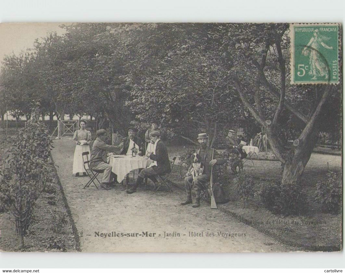 80 NOYELLES SUR MER ... Jardin Hôtel Des Voyageurs (Hôtel Des Voyageurs 2) Circulée En 191? Chasseur Et Son Chien - Noyelles-sur-Mer