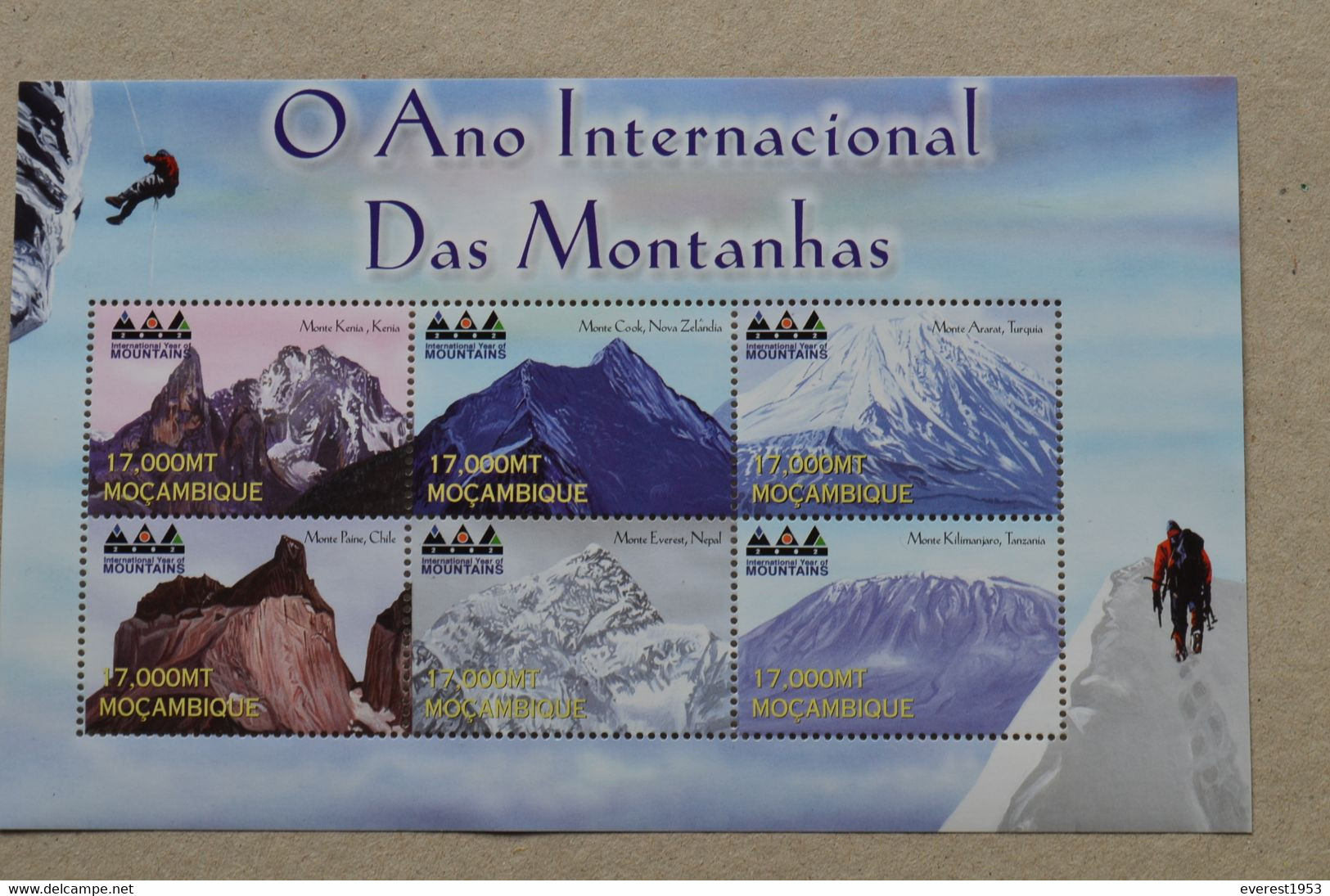 Mocambique 2002 International Year Of Mountains Everest Kilimanjaro Ararat Cook Paine Kenya - Escalada