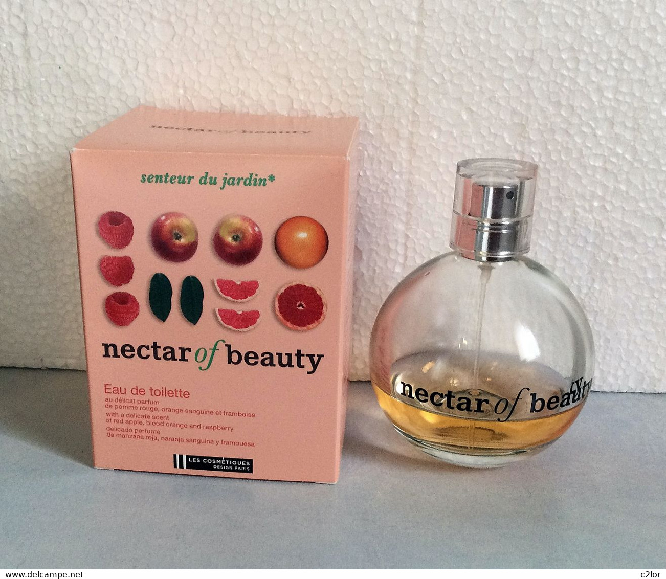 Flacon Vaporisateur   "NECTAR Of BEAUTYÏ " De  COSMETIQUES  Eau De Toilette Pour Femme  100 Ml  1/4 Plein - Flacons (vides)