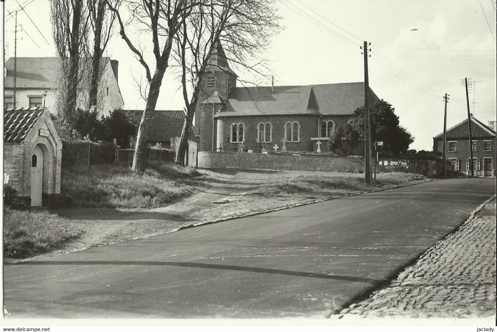 Cortil - Noirmont -- Eglise St Pierre A Noirmont.     (2 Scans) - Chastre