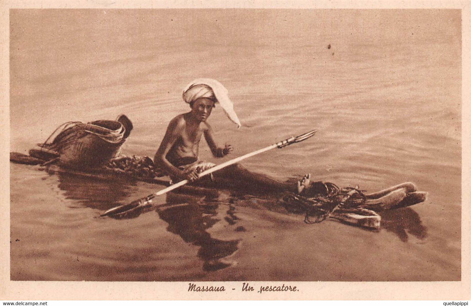 M011577 " MASSAUA-UN PESCATORE " -VERA FOTO CART  NON SPED - Erythrée