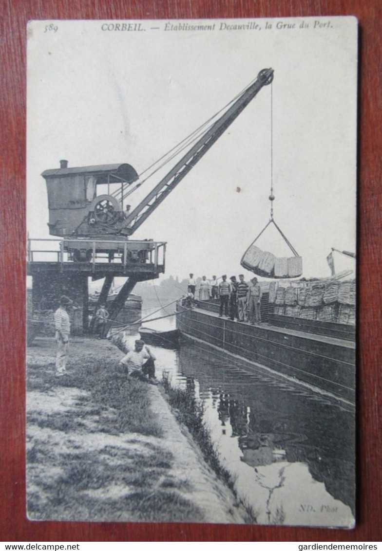 Corbeil Essonnes - Etablissement Decauville, La Grue Du Port - Chargement D'une Péniche - Corbeil Essonnes