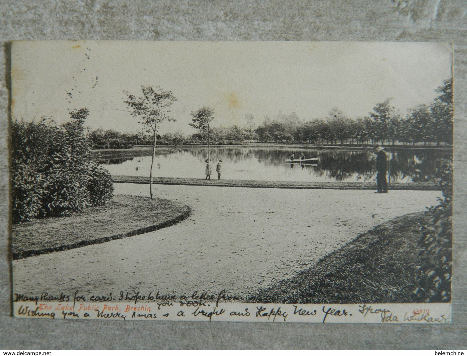 THE LAKER PUBLIC PARK                            BRECHIN - Angus