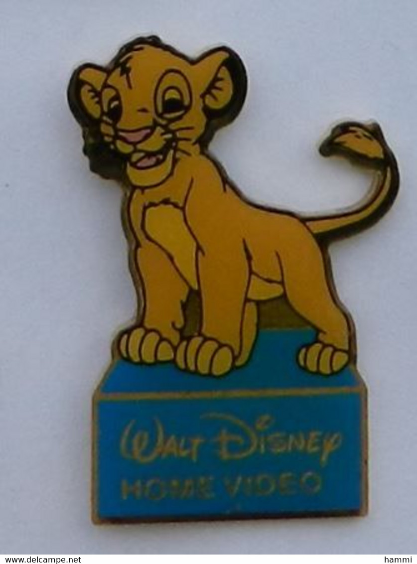 BD287 Pin's DISNEY HOME VIDEO Signé DISNEY Roi Lion Lionceau   Achat Immédiat - Disney