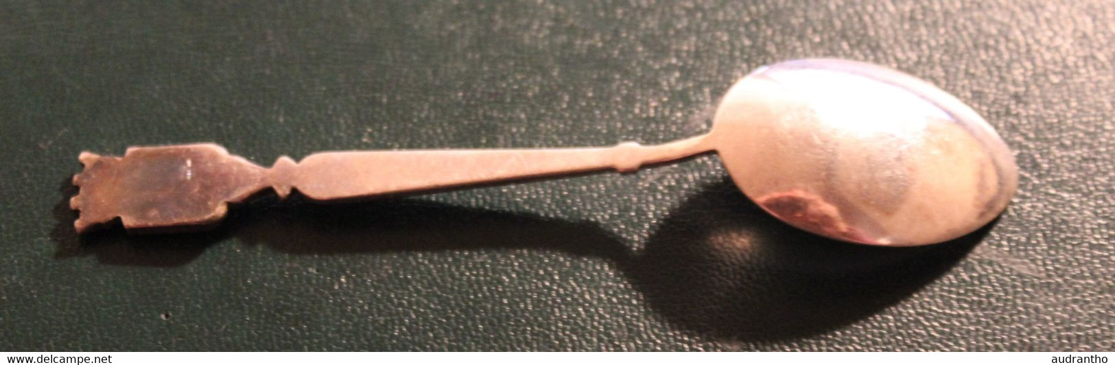 Petite Cuillère En Métal Argenté Augis Nice Blason - Spoons
