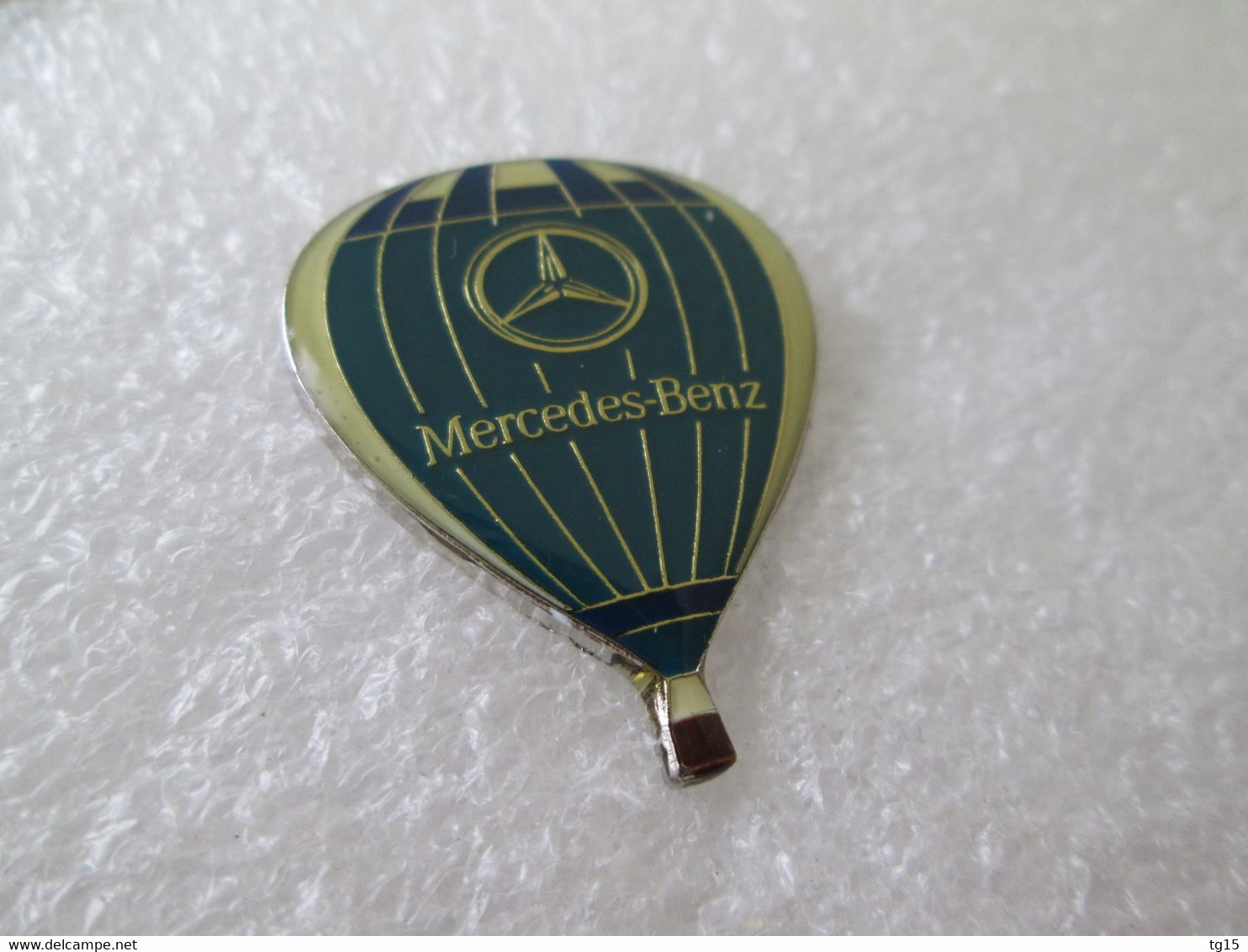 PIN'S   MONTGOLFIERE  BALLON   MERCEDES BENZ   Belle Qualité - Mercedes