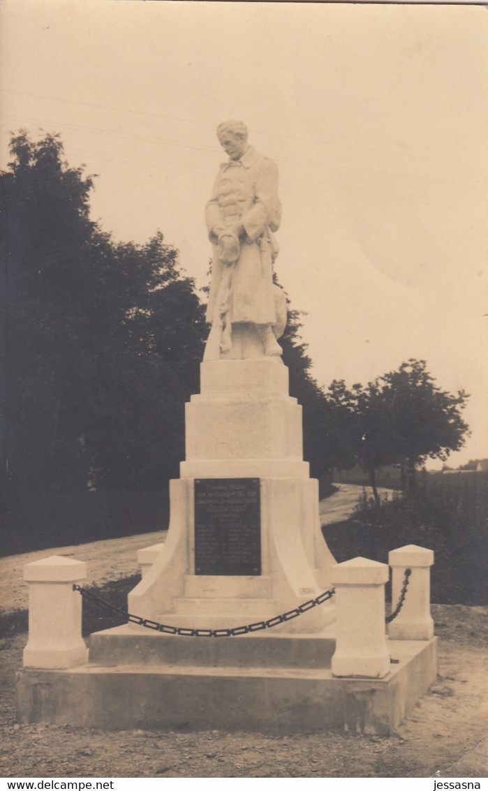 AK -NÖ - Glaubendorf - Heldendenkmal Der Gefallenen Des I. WK - 1920 - Hollabrunn
