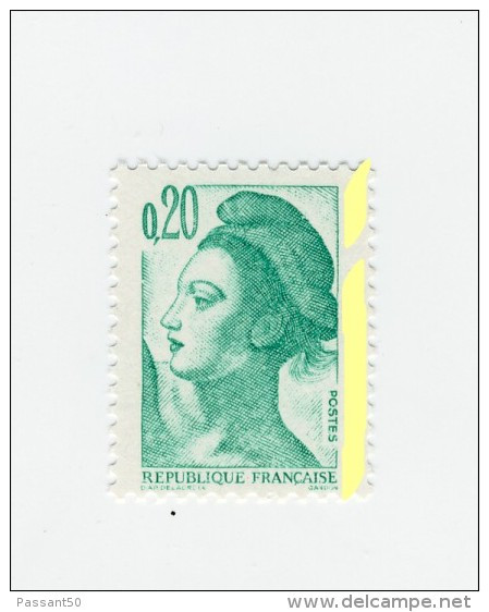 Liberté 0fr20 Vert YT 2181f Avec Phospho à Cheval . Superbe , Voir Le Scan . Cote YT : 8 € , Maury N° 2186 A : 15 € . - Unused Stamps