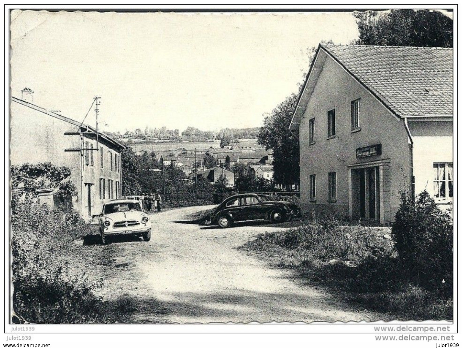 TORGNY ..-- Hôtel De La Cigale . DOUANIERS !!! OLDTIMERS . - Rouvroy