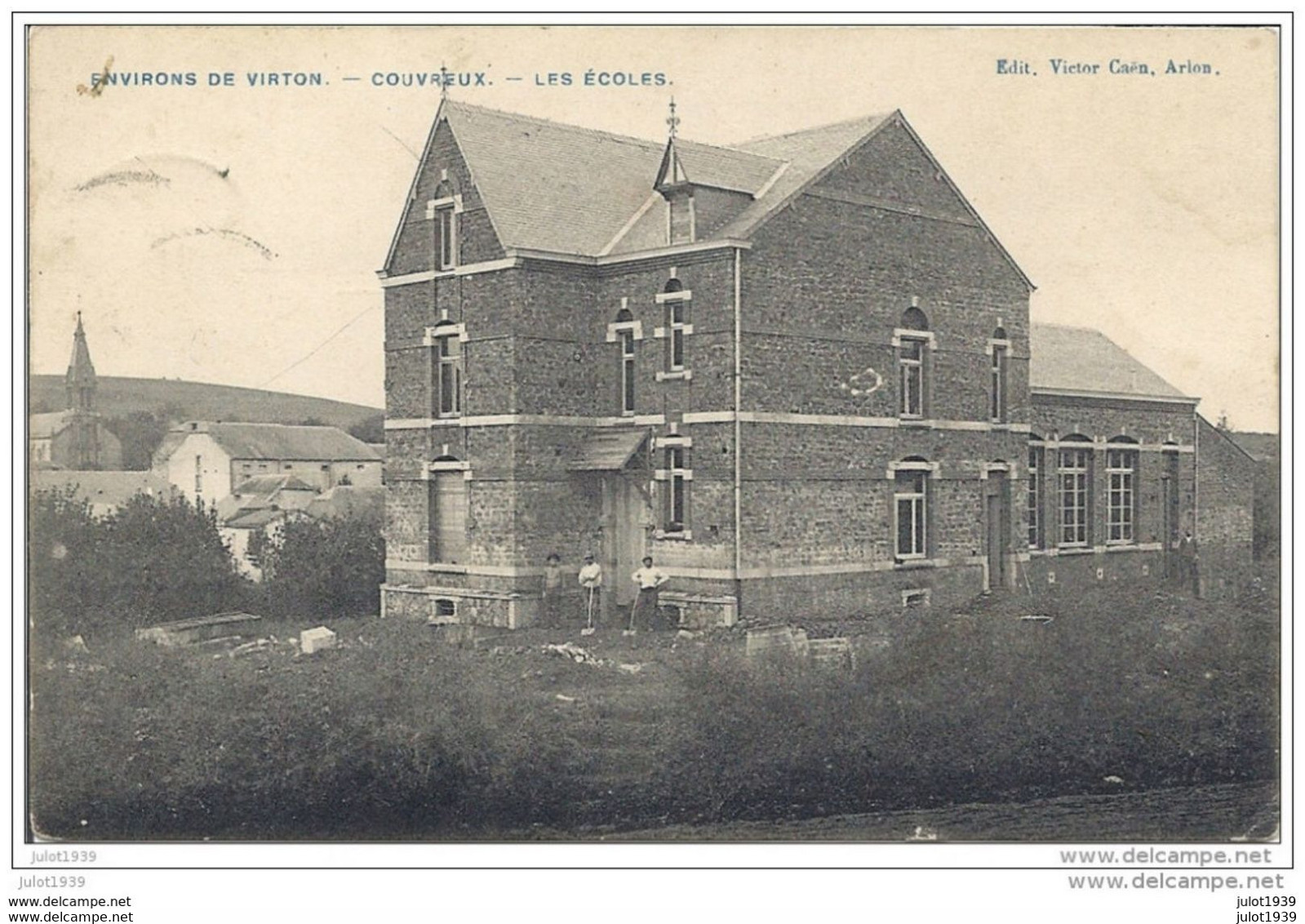 COUVREUX ..-- Les Ecoles . 1903? Vers CHINY ( Melle Joséphine GUILLAUME ) . Voir Verso . - Rouvroy