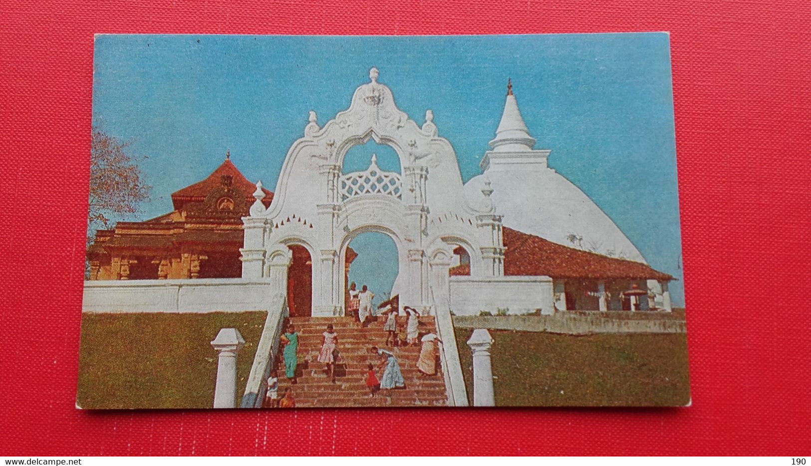 BUDDHIST TEMPLE KELANIYA,SRI LANKA - Buddhism