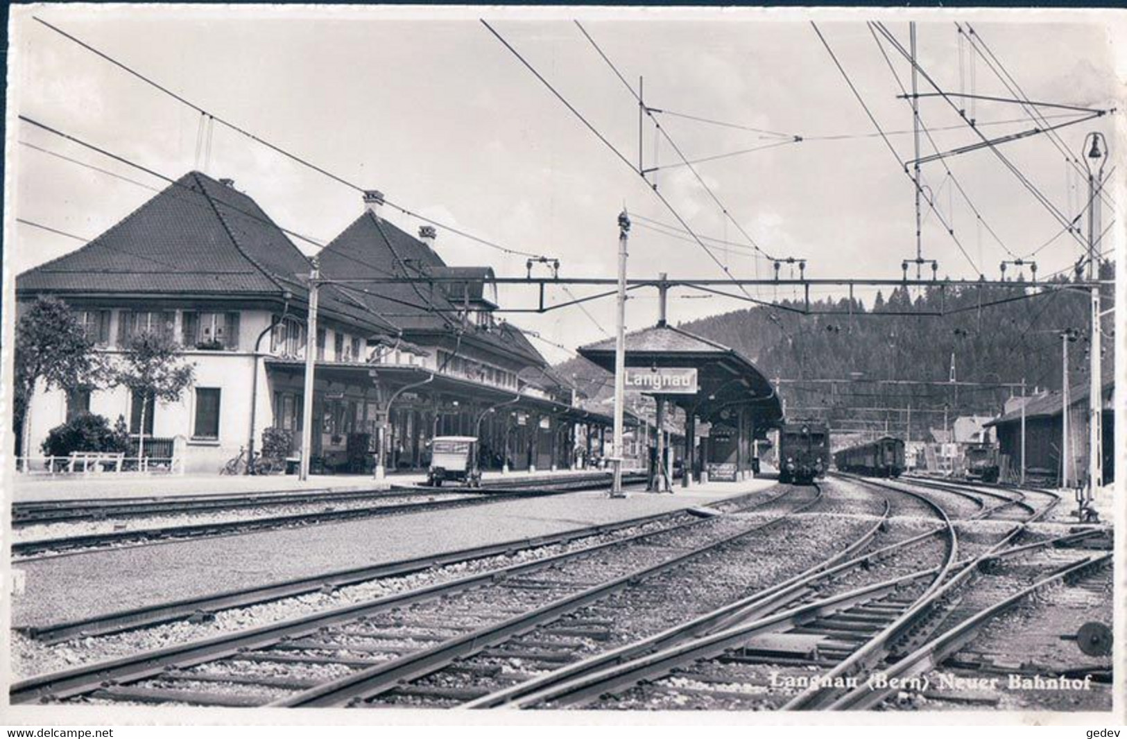 Langnau, Neuer Bahnhof, Chemin De Fer, Gare Et Train (1830) - Langnau Im Emmental