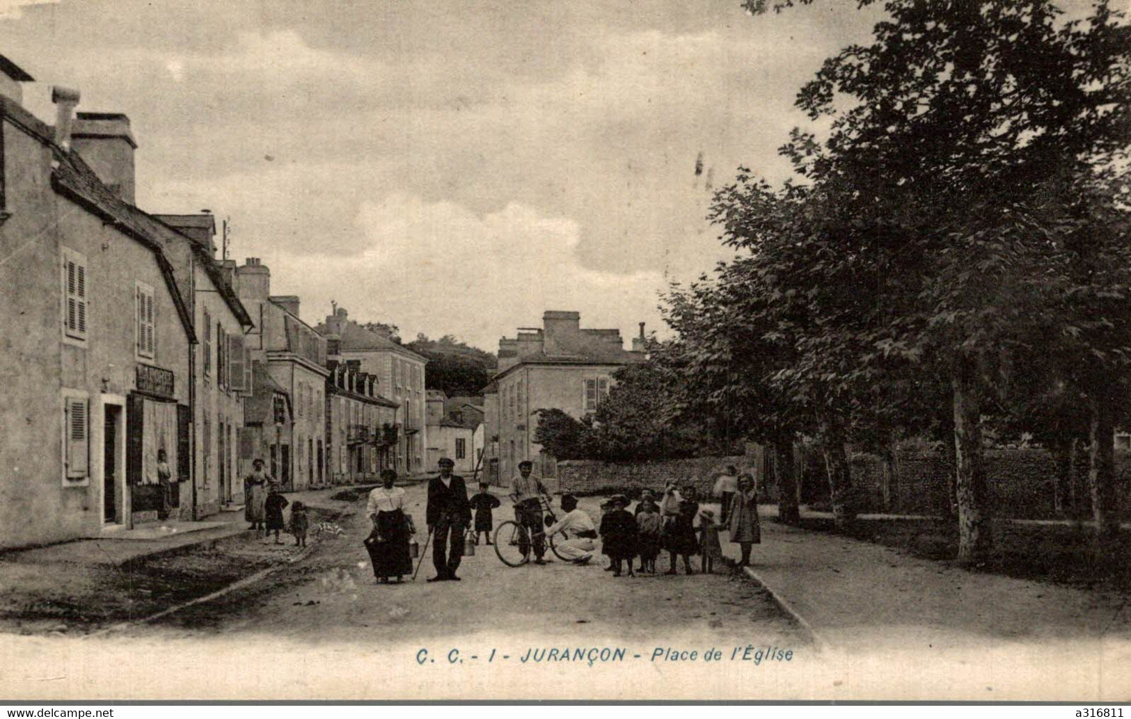 JURANCON PLACE DE L EGLISE - Jurancon