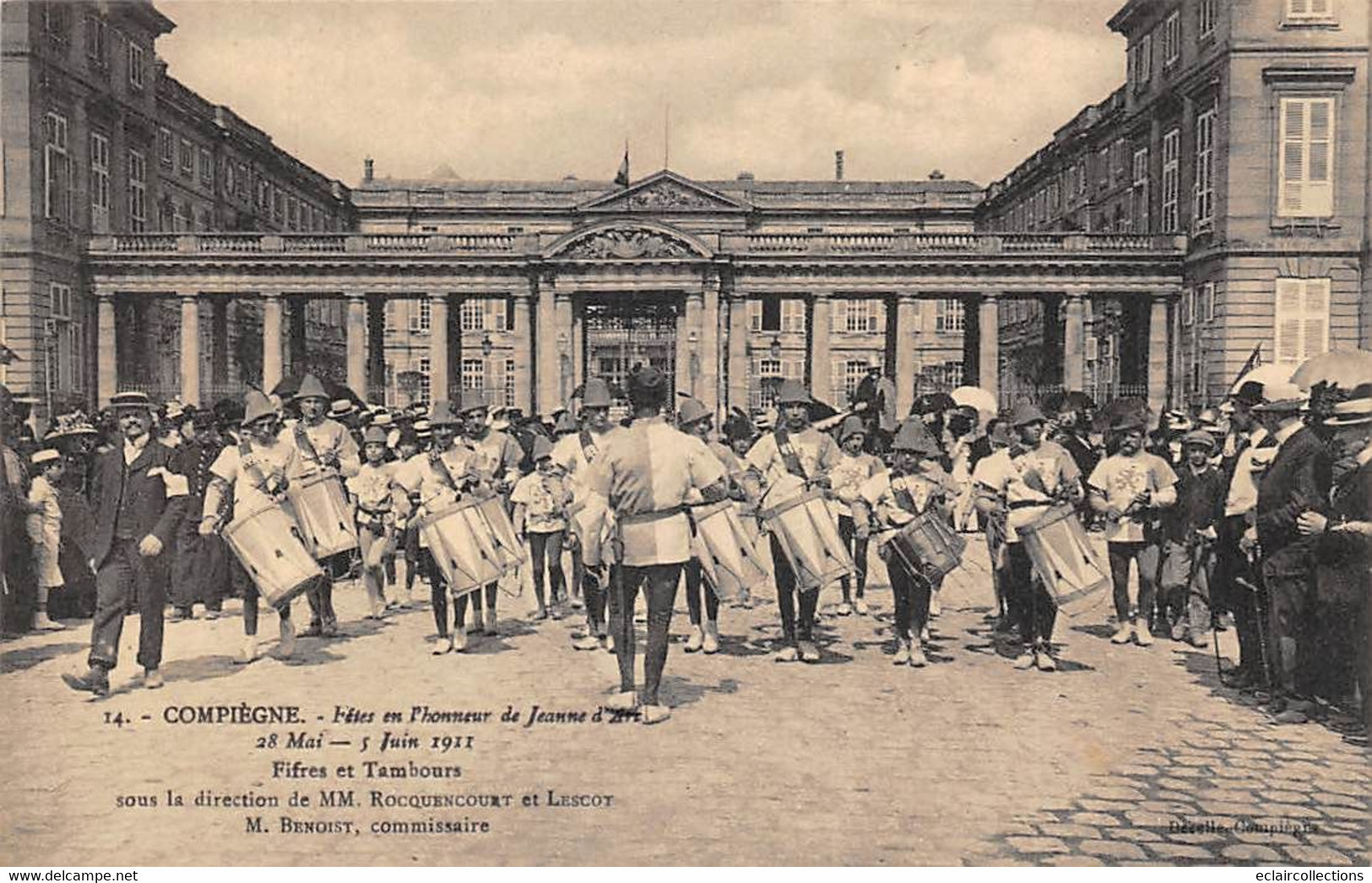 Compiègne         60       Fêtes de Jeanne d'Arc    Ensemble/lot de 25 Cartes     (voir scan)